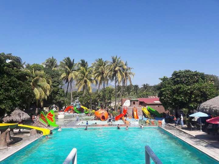 Huite Hotel Pasabien מראה חיצוני תמונה